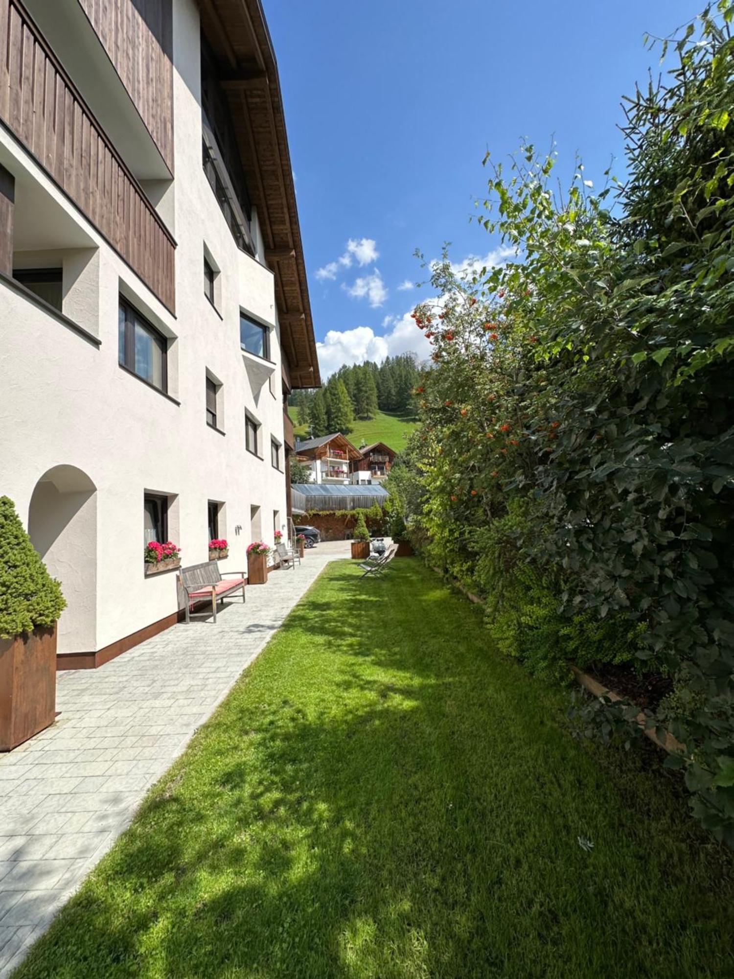 Apartment Ciasa Laoi San Cassiano  Dış mekan fotoğraf