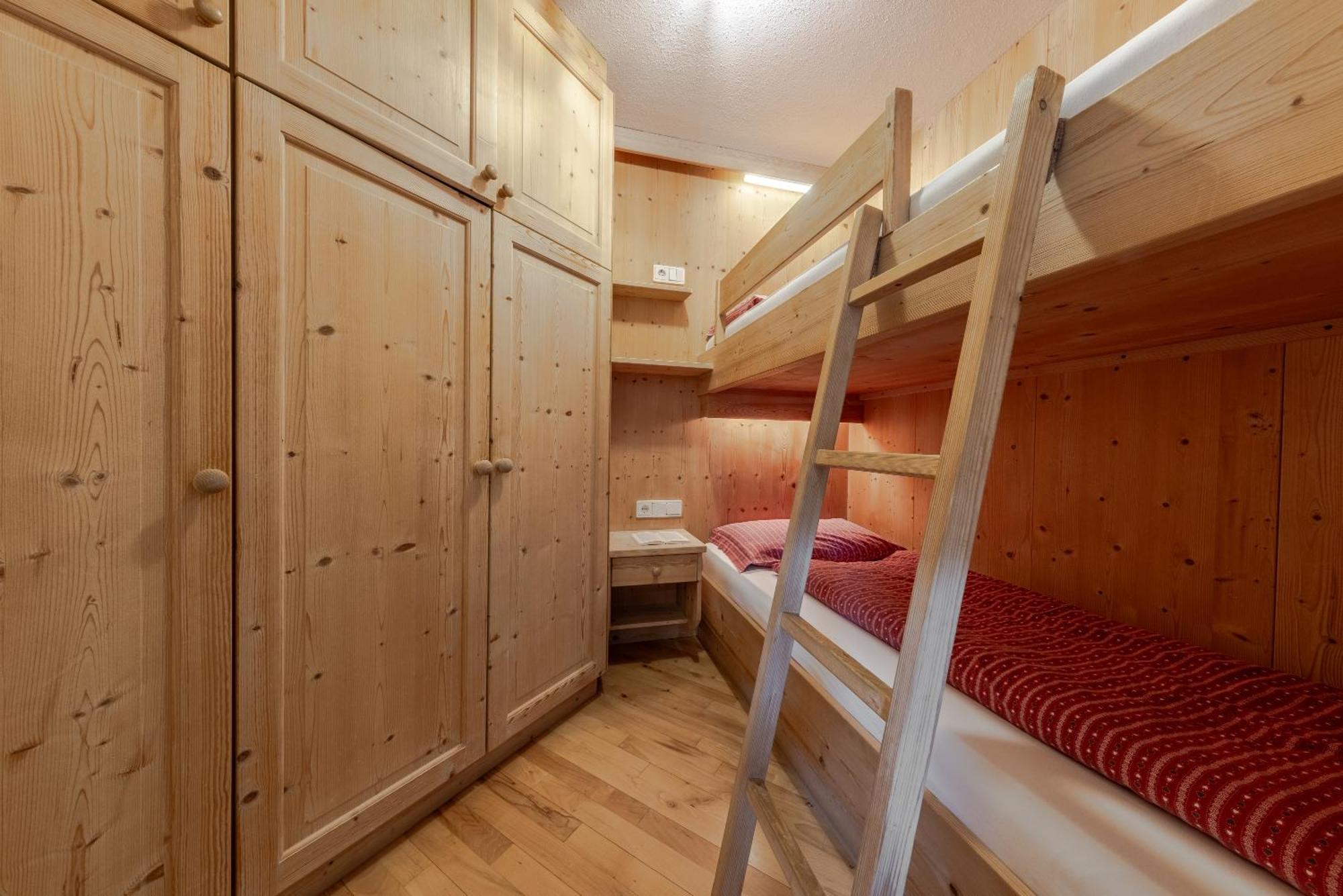 Apartment Ciasa Laoi San Cassiano  Dış mekan fotoğraf